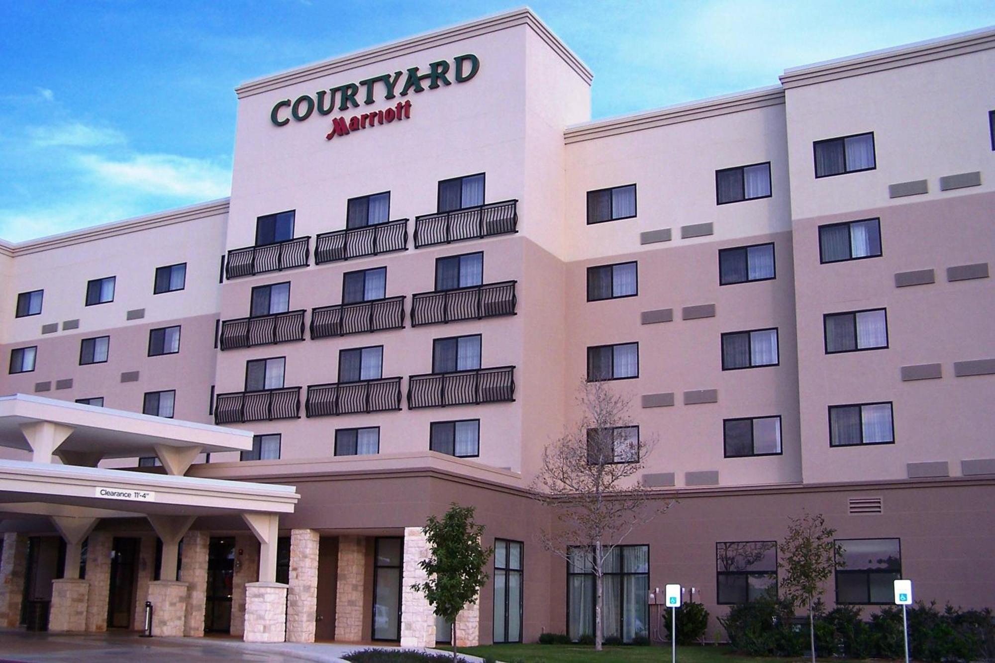 Hotel Courtyard By Marriott San Antonio Six Flags At The Rim Exterior foto