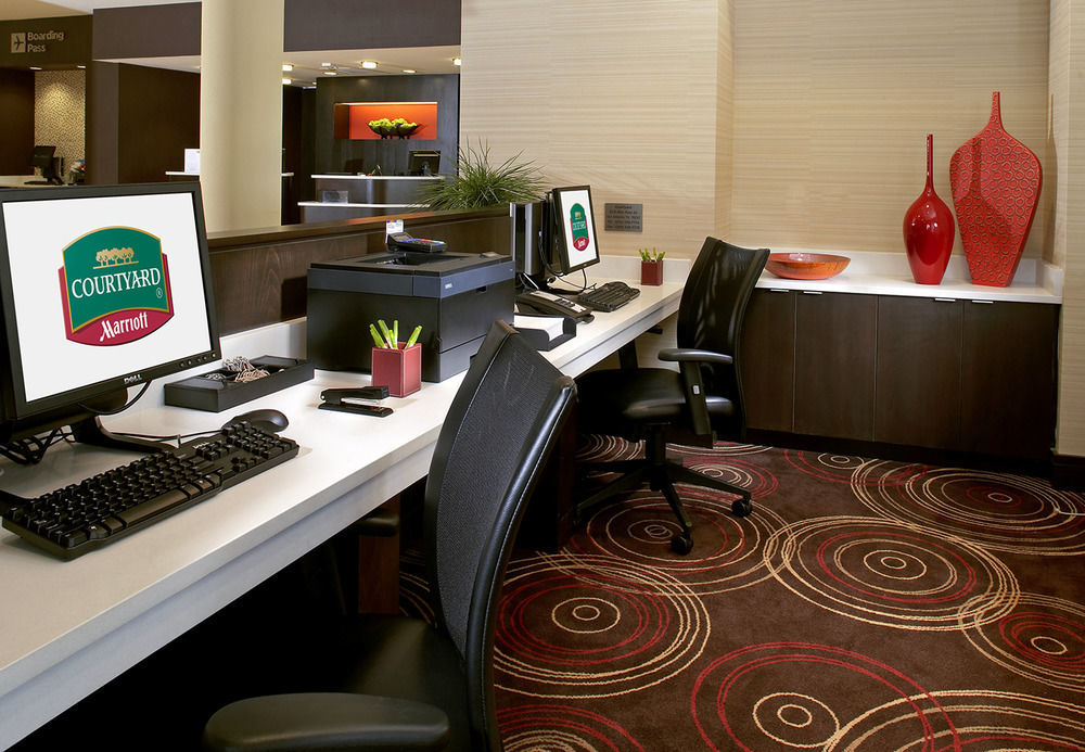 Hotel Courtyard By Marriott San Antonio Six Flags At The Rim Exterior foto